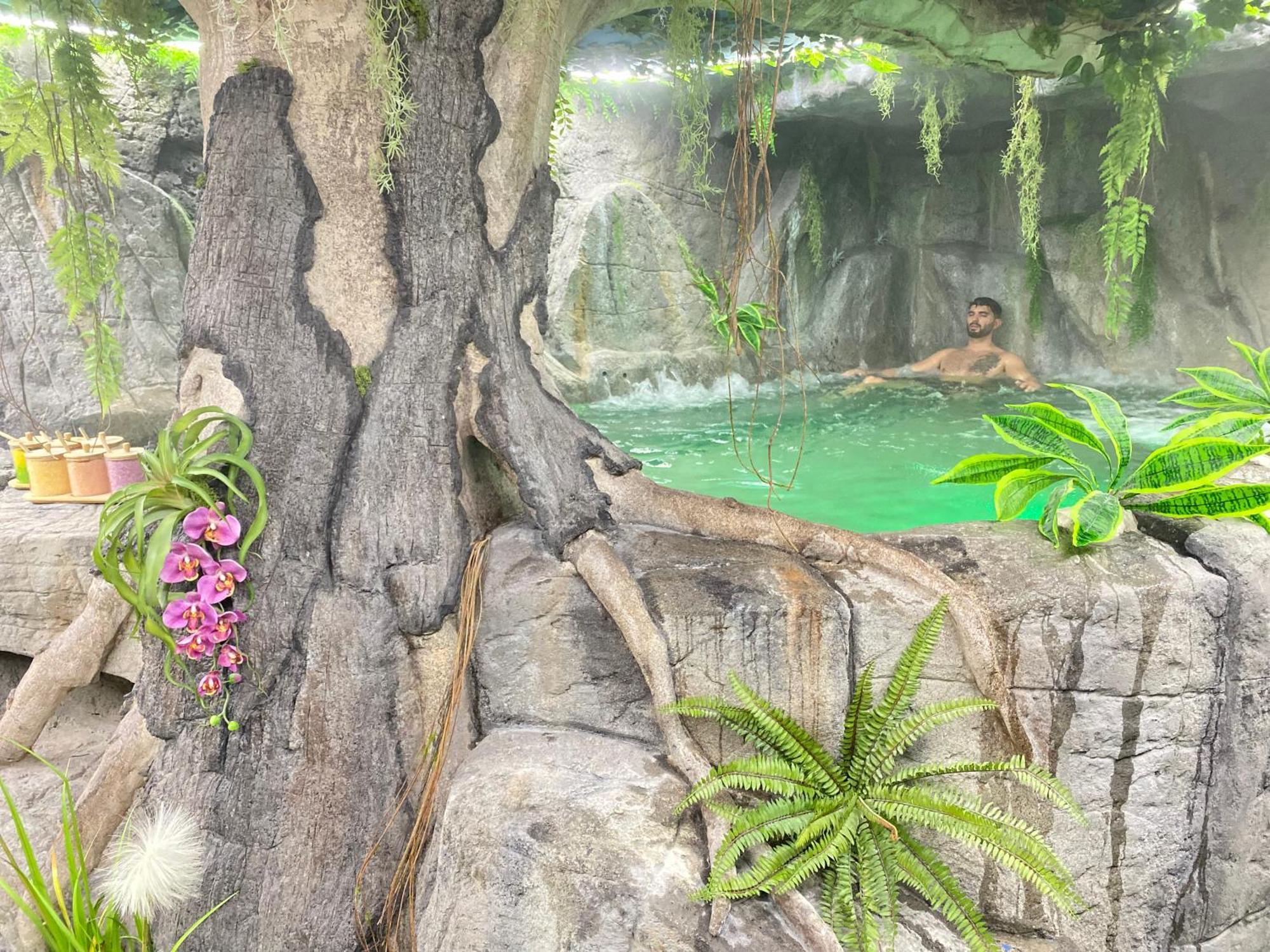 Futurotel Space Spa Garden 格拉纳达 外观 照片